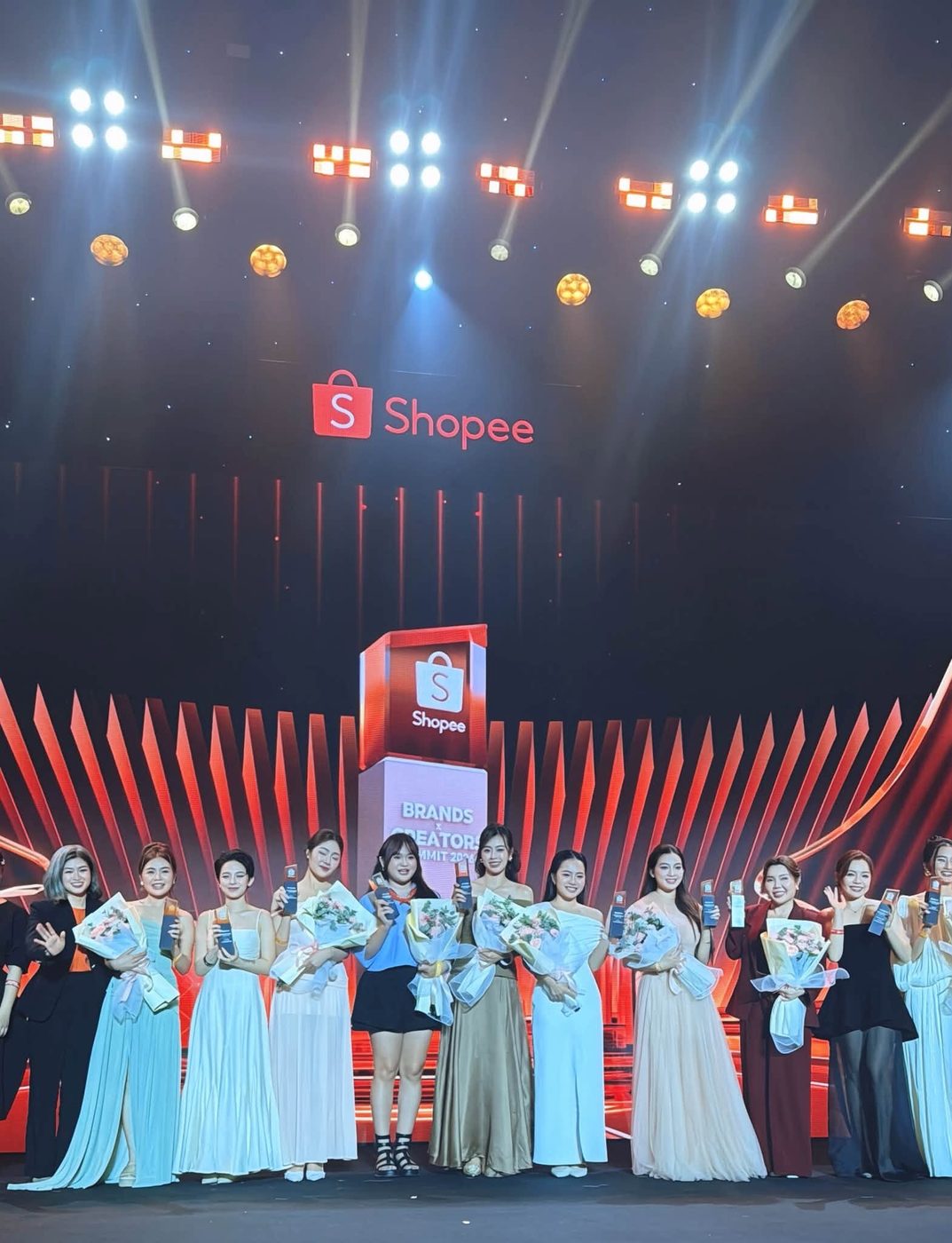 Live Nexus cùng các Creator Yến Lâm, Lê Huỳnh góp mặt tại Shopee Brands & Creators Summit 2026